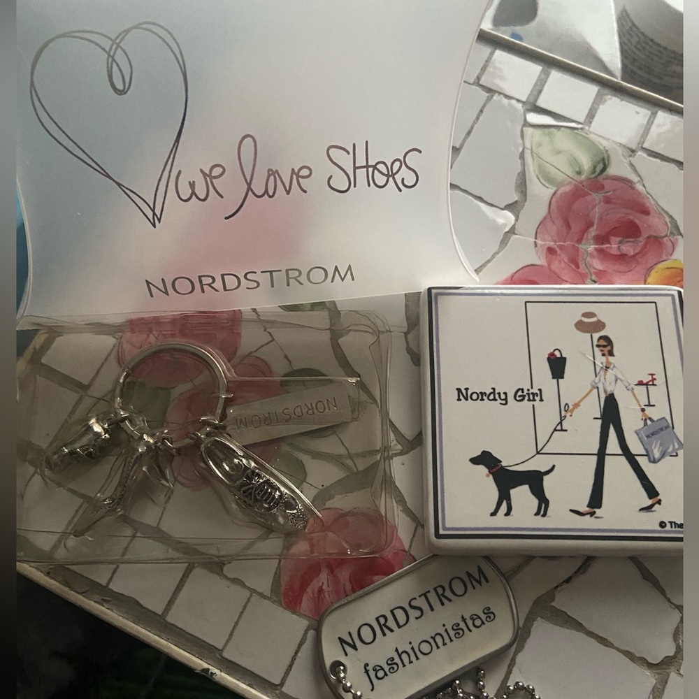 NORDSTROM Fashionista Bundle